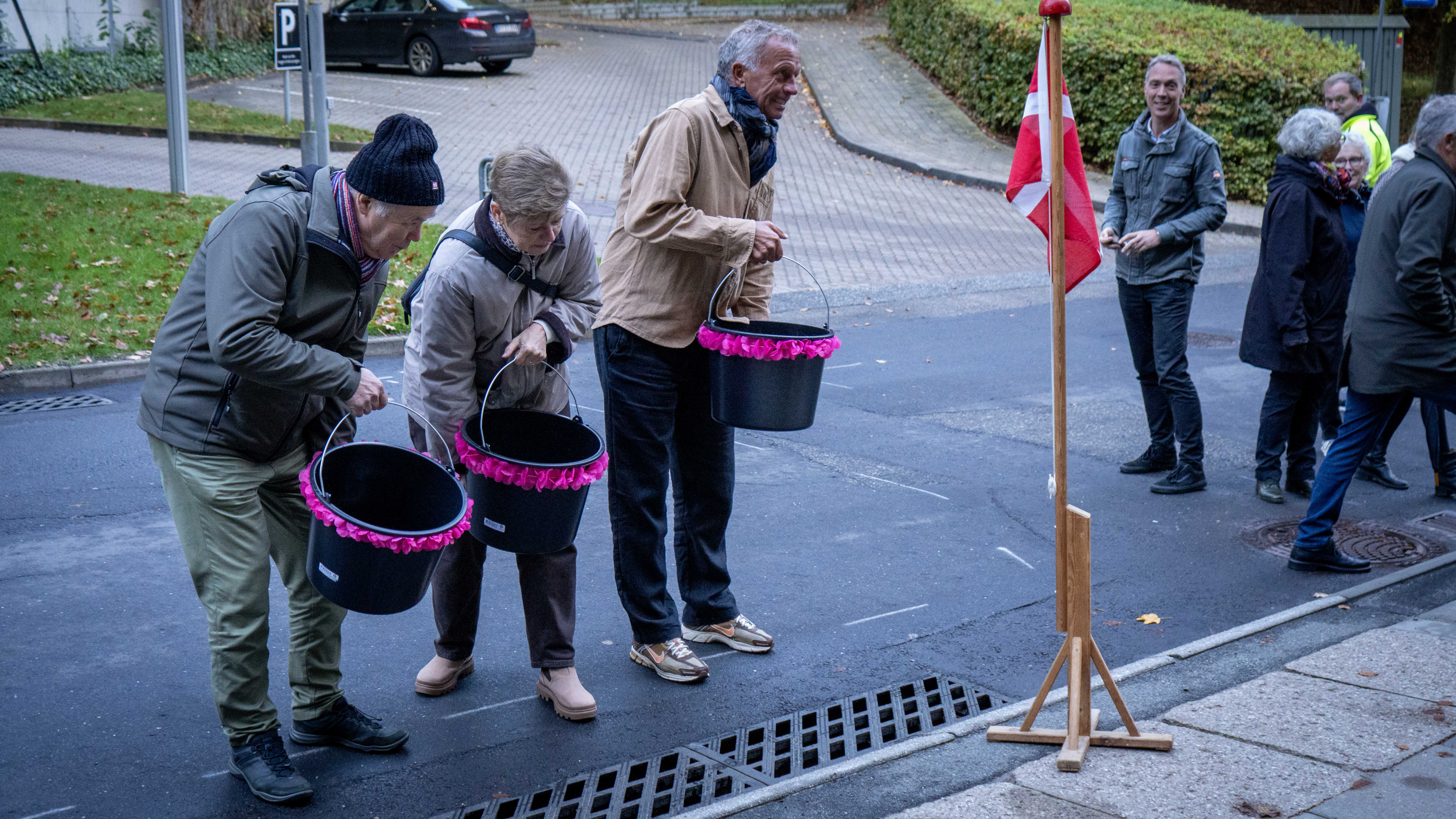 Bestyrelsesformand for Vejle Spildevand og udvalgsformand i Vejle Kommune indvier projektet.