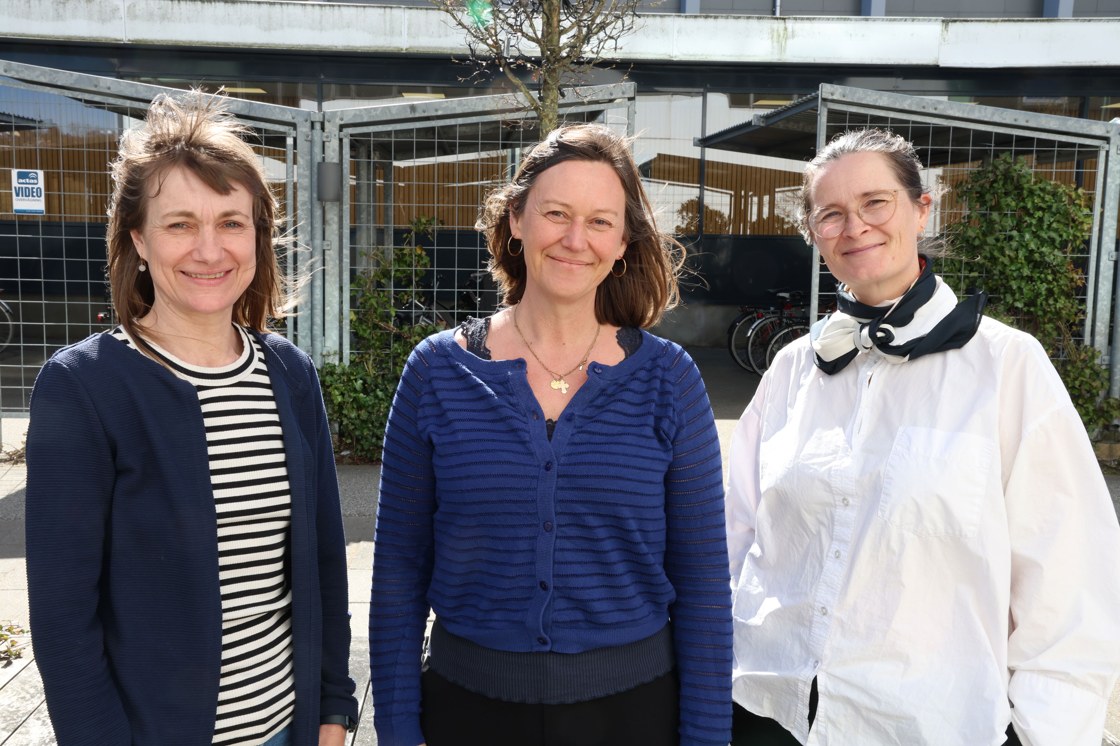Foto af søvnvejlederne, Rikke, Louise og Mie