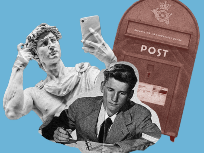 Collage med klassisk statue med smartphone, person der skriver ved et bord og en rød postkasse på blå baggrund.