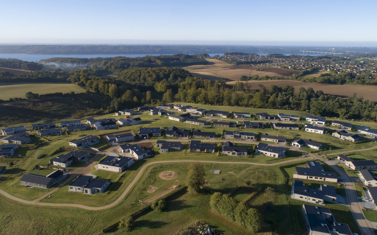 Tirsbæk Bakker set fra oven