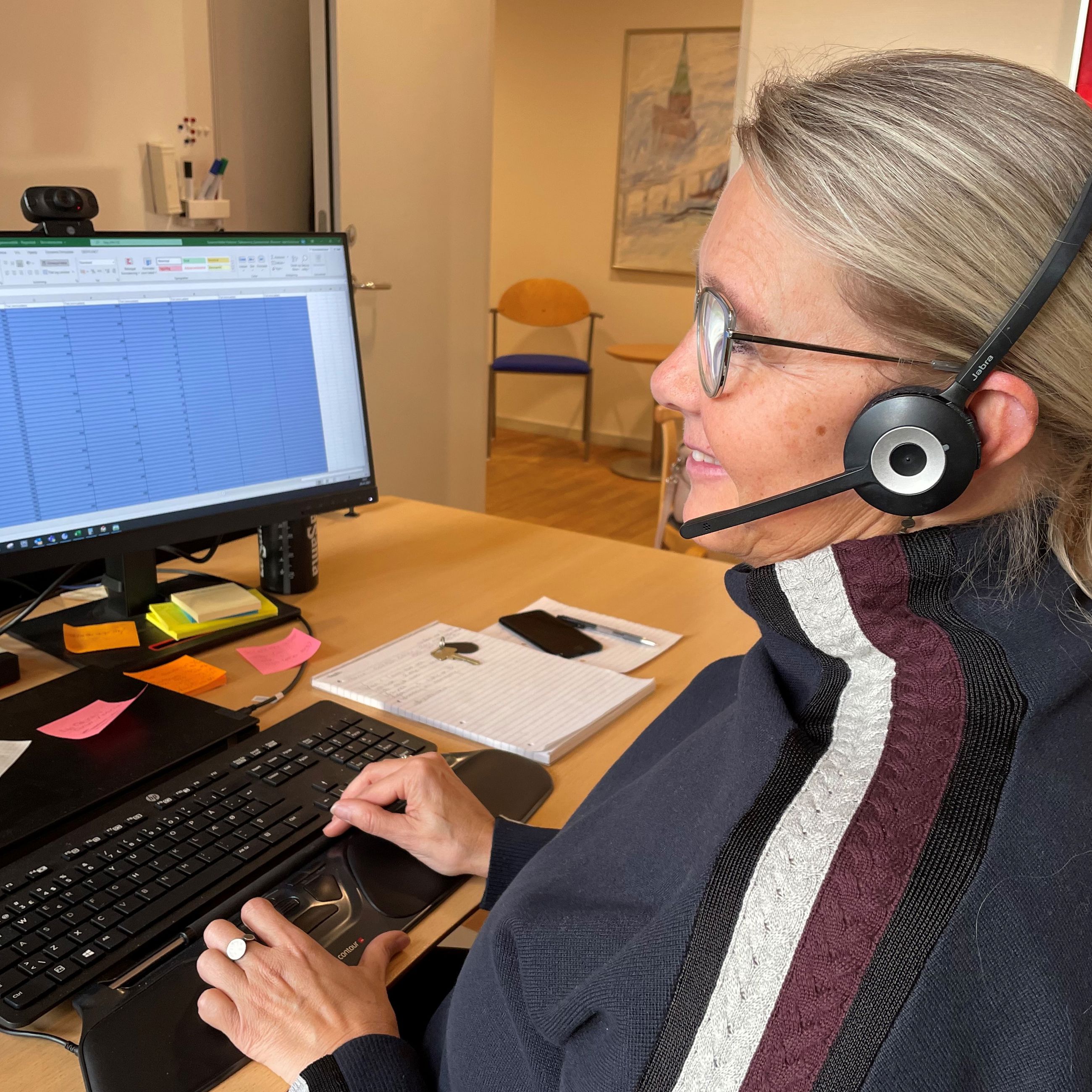 Susanne, der hjælper borgerne med at få styr på deres gæld i sit job i Opkrævningen.
