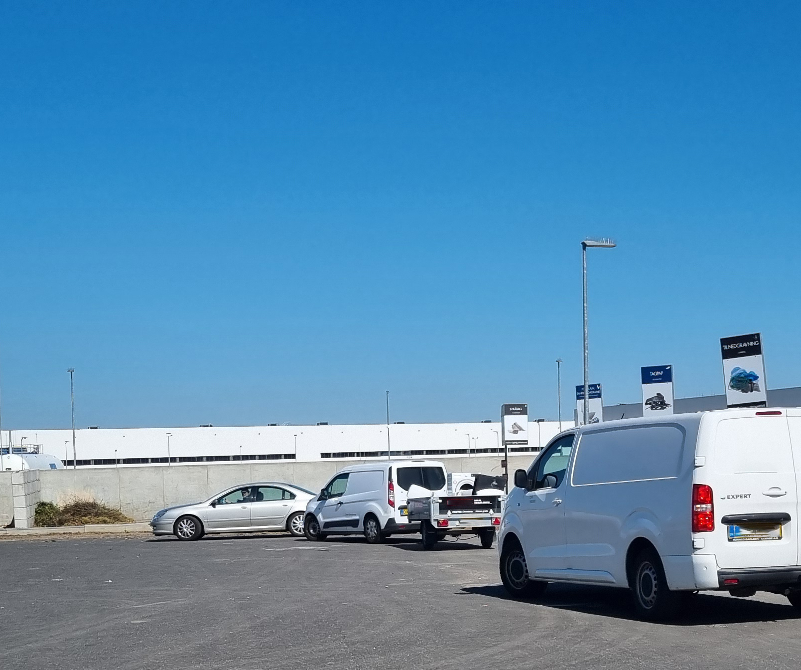 Erhvervsbiler på genbrugspladsen i Vejle